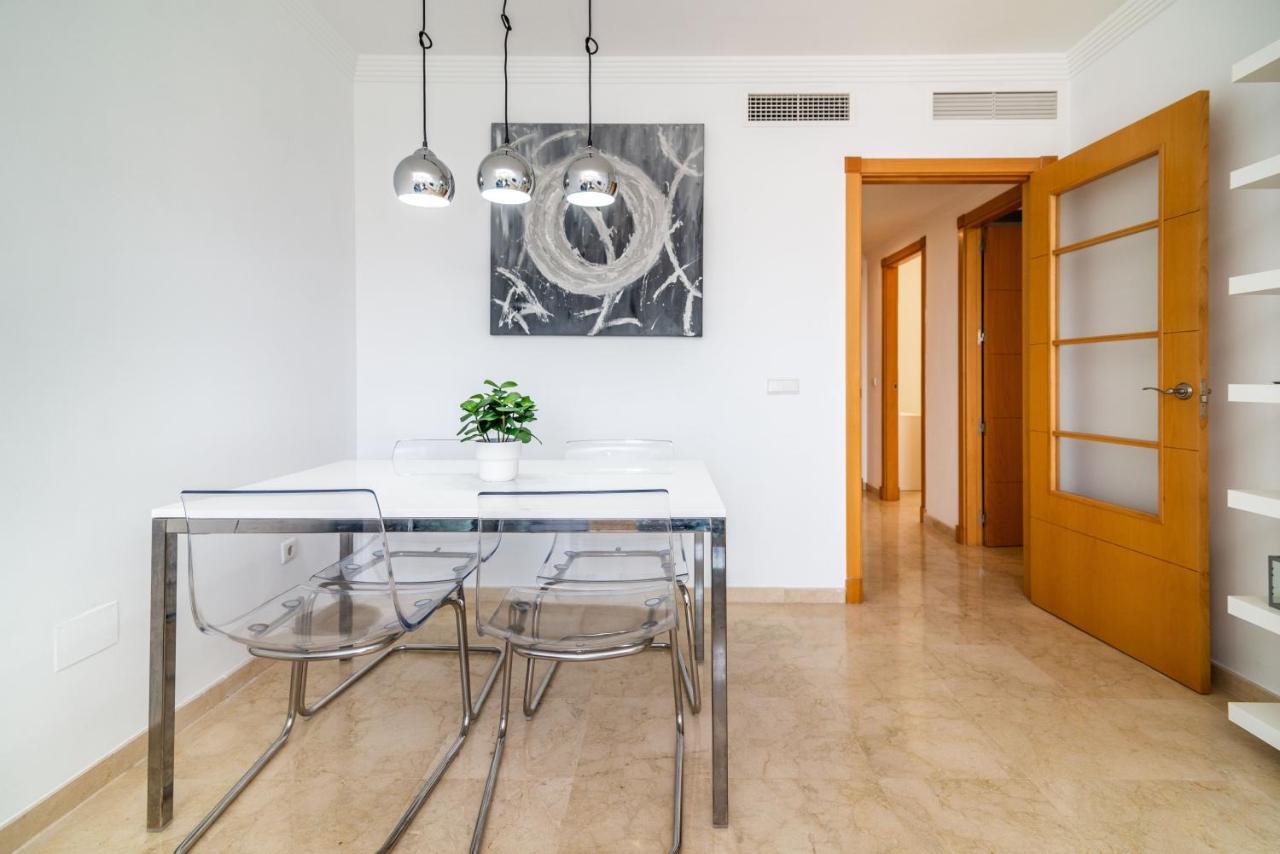 Vb Swan 2Bdr Apartment เบนัลมาเดนา ภายนอก รูปภาพ